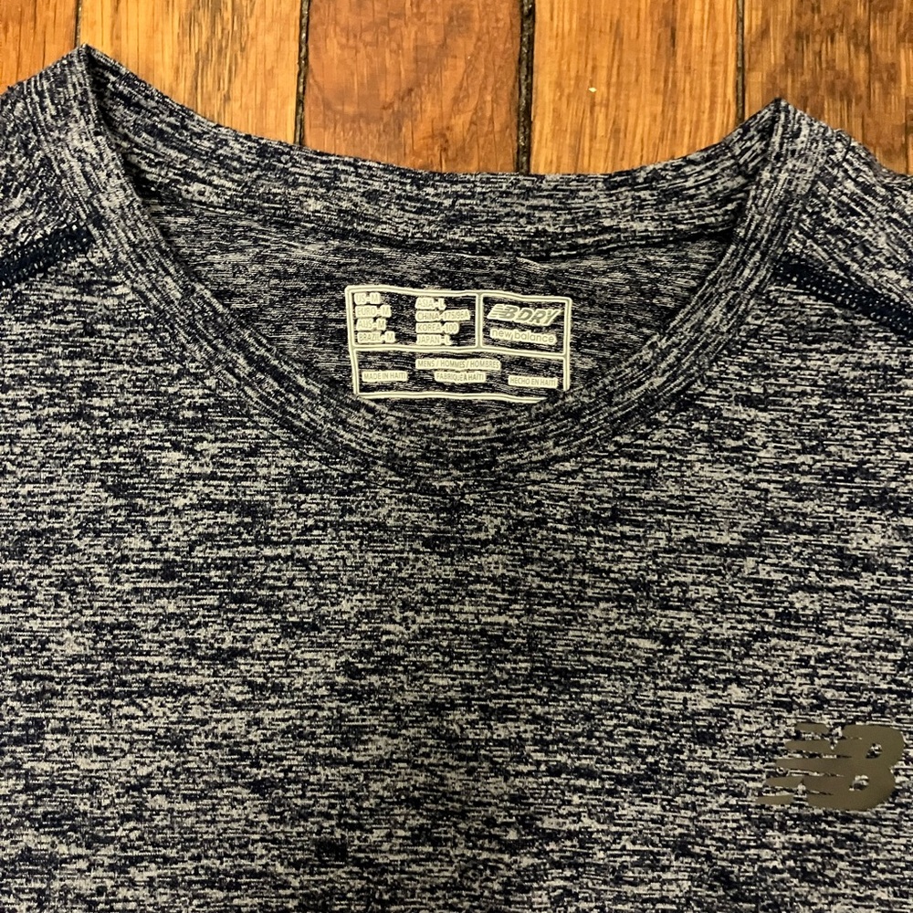 New Balance Gray Athletic T-Shirt - Picture 2 of 4